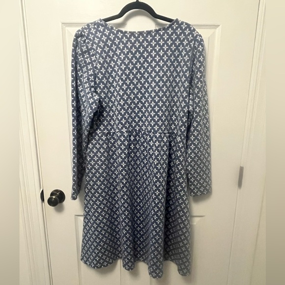 ❄️ Blue and White Piper & Scoot Dress - Picture 5 of 5